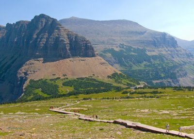 zP1010244 Returning from Hidden Lake Overlook seeing Logan Pass Visitors Center.jpg