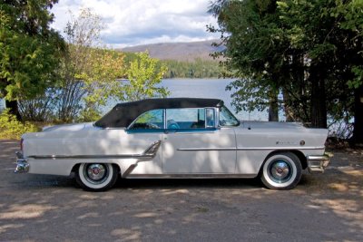 zP1010791 1955 or 1956 Mercury convertible in Apgar in Glacier National Park.jpg