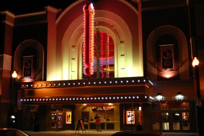 Riviera Theatre
