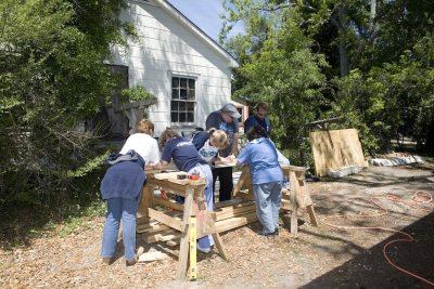 Biloxi Mission Trip 2007-121.jpg