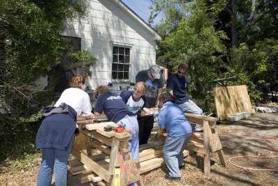 Biloxi Mission Trip 2007-122.jpg