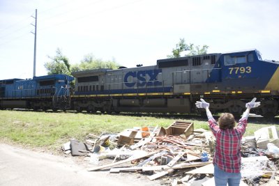 Biloxi Mission Trip 2007-82.jpg