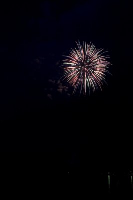 LOWFireworks_2007_-2.jpg