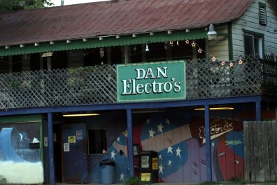 Dan Electro's Guitar Bar