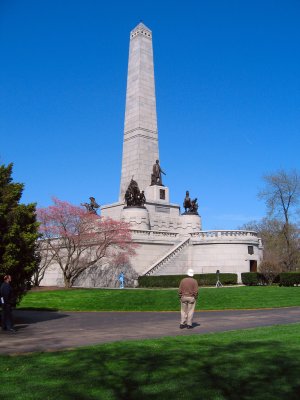 Lincoln tomb.jpg