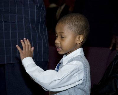 BoyPraying_0079.jpg