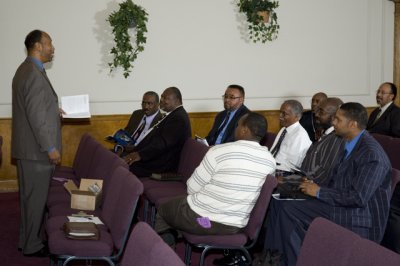 DeaconWMenWide_0047.jpg
