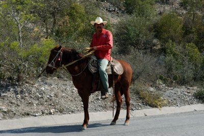 070317-117-Mty Grutas de Garcia.jpg