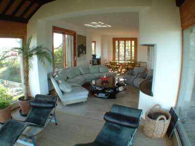 Living room,  dining area on the rear side
