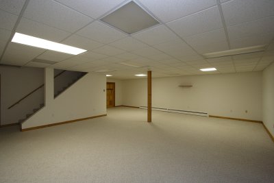 basement room 1 002.jpg
