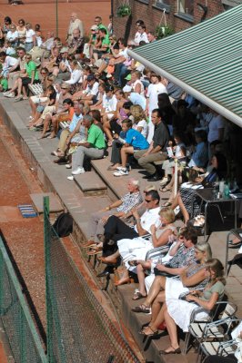 Tennis 200.jpg