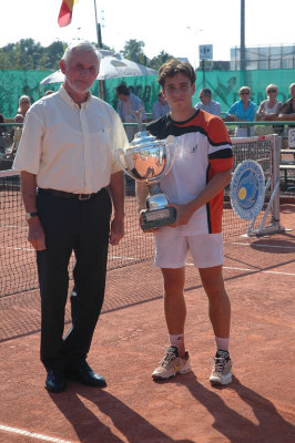 Tennis 250.jpg