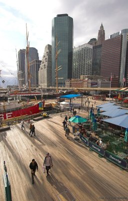 Piers 17 in New york.jpg