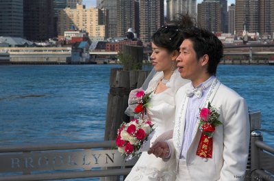 weddings under the Brooklyn Bridge.jpg