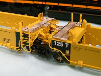 New Athearn Maxi-I Stack Car - now in stores