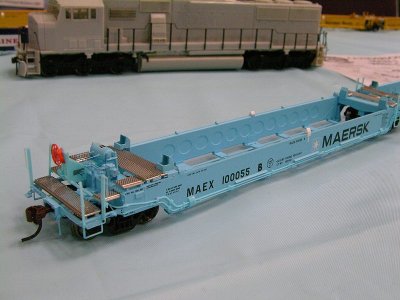 New Athearn Maxi-I Stack Car - now in stores