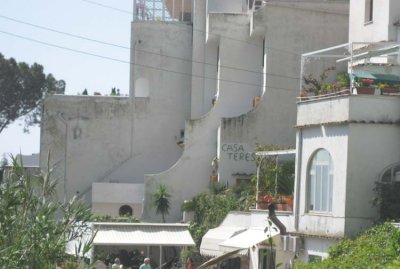 Casa Tersa as seen from a distance.jpg