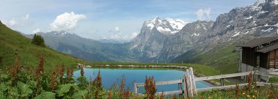 Kleine Scheidegg with small pond