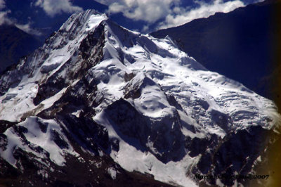 Neve dos picos dos Andes