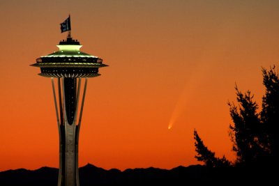 Comet McNaught in Seattle