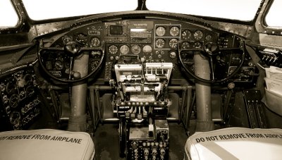 B-17G Cockpit.jpg