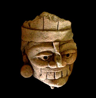 BIG TEETH-LOMANAI .JPG