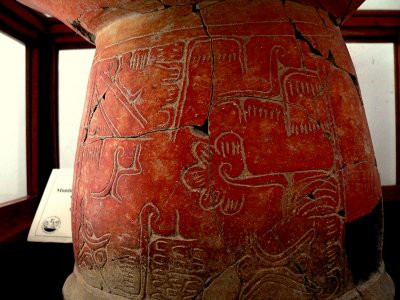 CERAMIC-LOMANAI.JPG