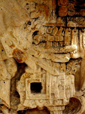 DETAIL-TIKAL.JPG
