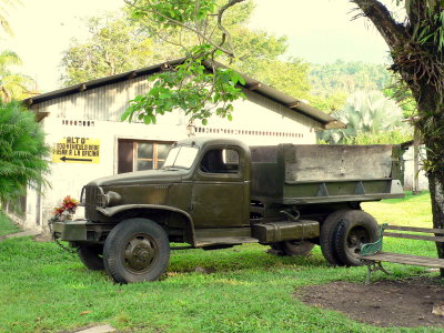 TRUCK.JPG