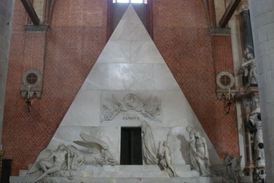 Canova's tomb