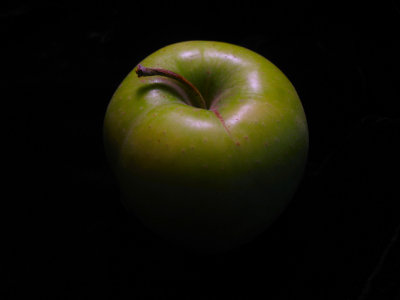 apple top.jpg
