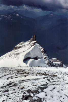 glacier peak 1993 sulphide 001.jpg