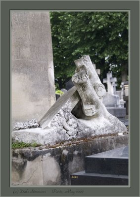 Paris Cemeteries 71.jpg