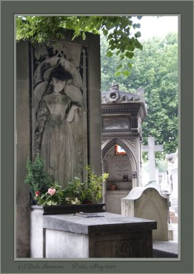 Paris Cemeteries 84.jpg