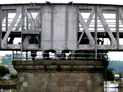 detail of the swing bridge