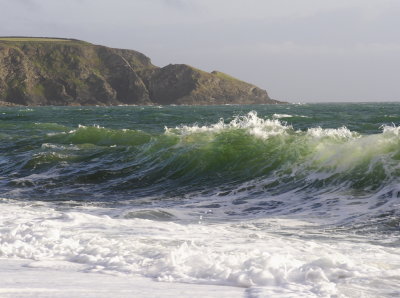 wave studies on Gunwalloe beach - note bubble at top; I don't think you see these by eye