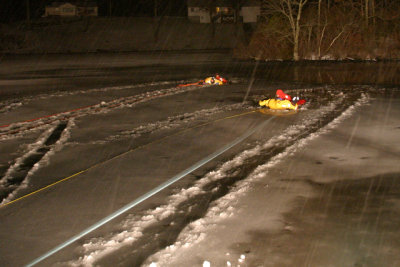 20070227-fd-ice-rescue-drill-0020.JPG