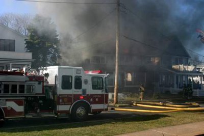 20070329-milford-house-fire-104-beach-ave-1417.JPG