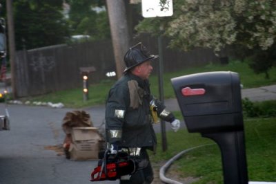 20070515-bridgeport-fire-griffin-ave-2115.JPG