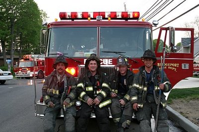 20070515-bridgeport-fire-griffin-ave-2128.JPG