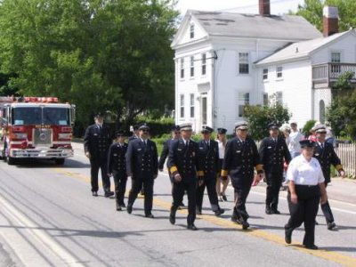 2004-memorial-day-parade-noank-connecticut-14.JPG