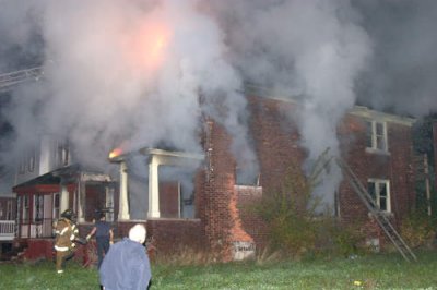 2006_Detroit_Fire_Dept_Seyburn_Forest_1095.jpg