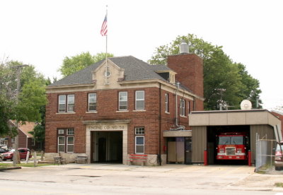 2007-july-detroit-fire-engine-58-squad-6-firehouse-10800-whittier.JPG