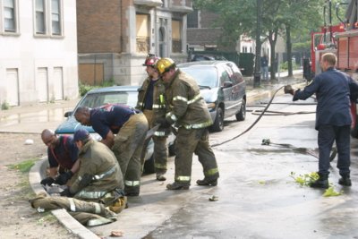 2007-july-detroit-fire-3rd-alarm-59-seward-wellington-place-21.JPG