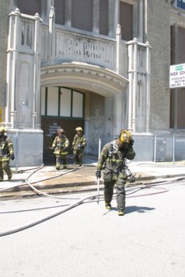 2007-july-detroit-fire-cass-tech-2421-second-10.JPG