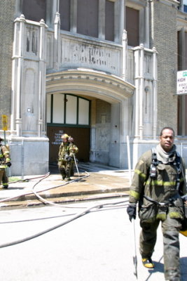 2007-july-detroit-fire-cass-tech-2421-second-11.JPG