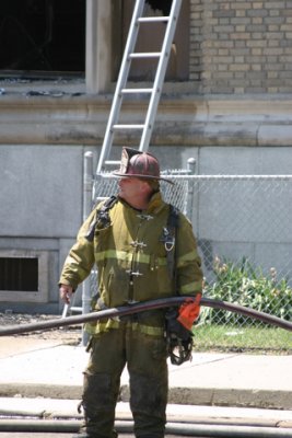 2007-july-detroit-fire-cass-tech-2421-second-17.JPG