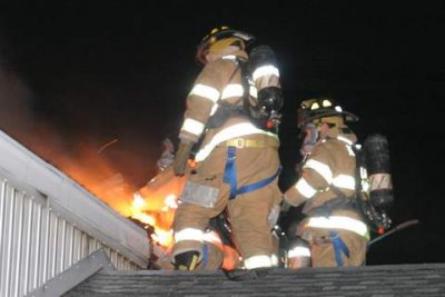 20061117-milford-fire-0022-crop.JPG