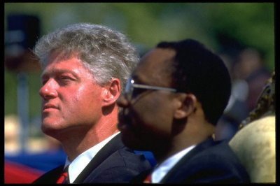 Aristide et Bill clinton pap.jpg