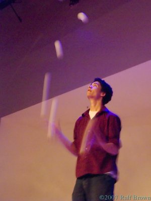 2007-02-24 Juggler